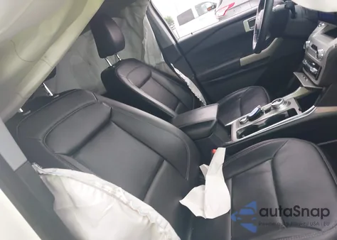 2021 Ford Explorer Xlt from USA, damaged, VIN 1FMSK8DH4MGA49664